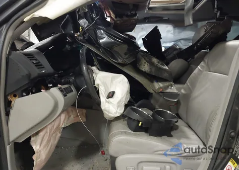 2010 Toyota Highlander Limited V6 from USA, damaged, VIN 5TDDK3EH4AS027972